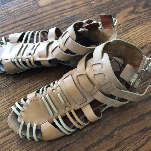 givenchy gladiator